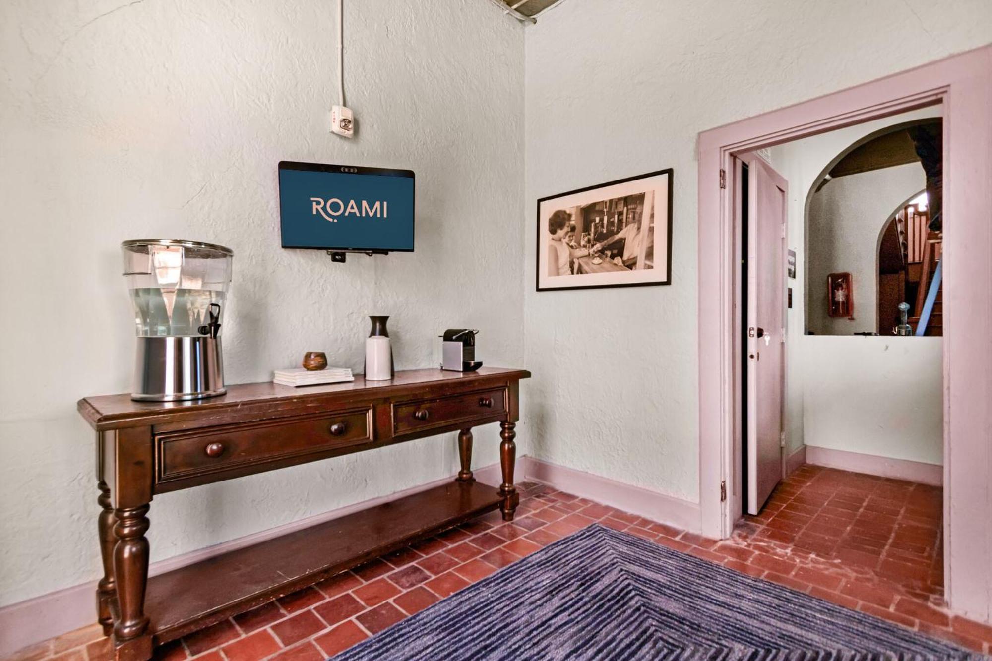 Roami At Tower Hotel - Calle Ocho ميامي المظهر الخارجي الصورة